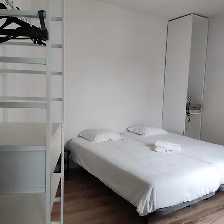 Dos Avos ゲストハウス 3*