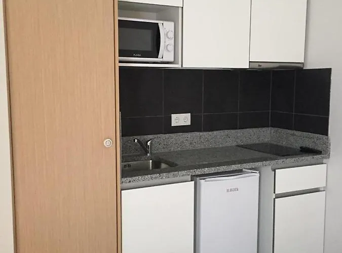 Dos Avos 3* フィゲイラ・ダ・フォズ